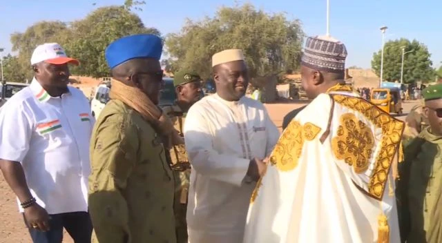 Le ministre Malien en charge de la jeunesse poursuit son séjour au Niger dans le cadre du 25ème championnat national de lutte traditionnelle de Dosso